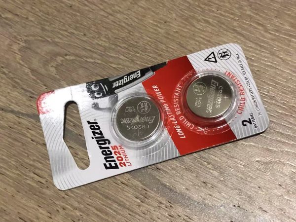 NEW Energizer CR2025 3V Lithium Battery (2-Pack) | 全新锂电池（2粒装）