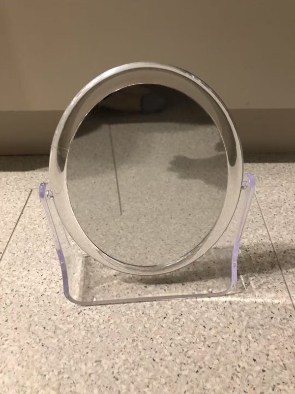 OLD Transparent, double-sided makeup mirror | 二手透明塑料双面化妆镜